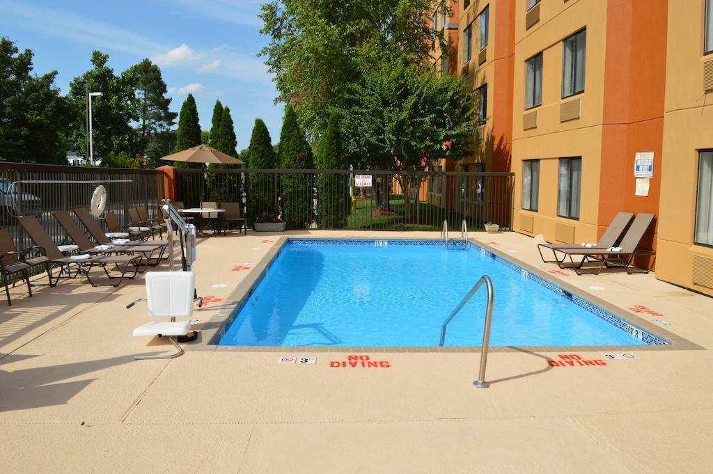 Sleep Inn University Place Charlotte Exterior photo